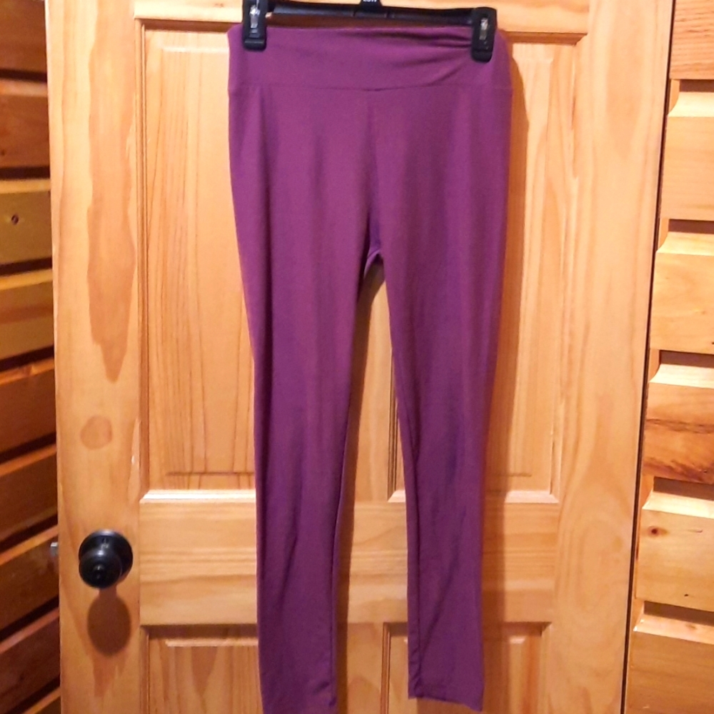 LuLaRoe leggings one size 5/$10